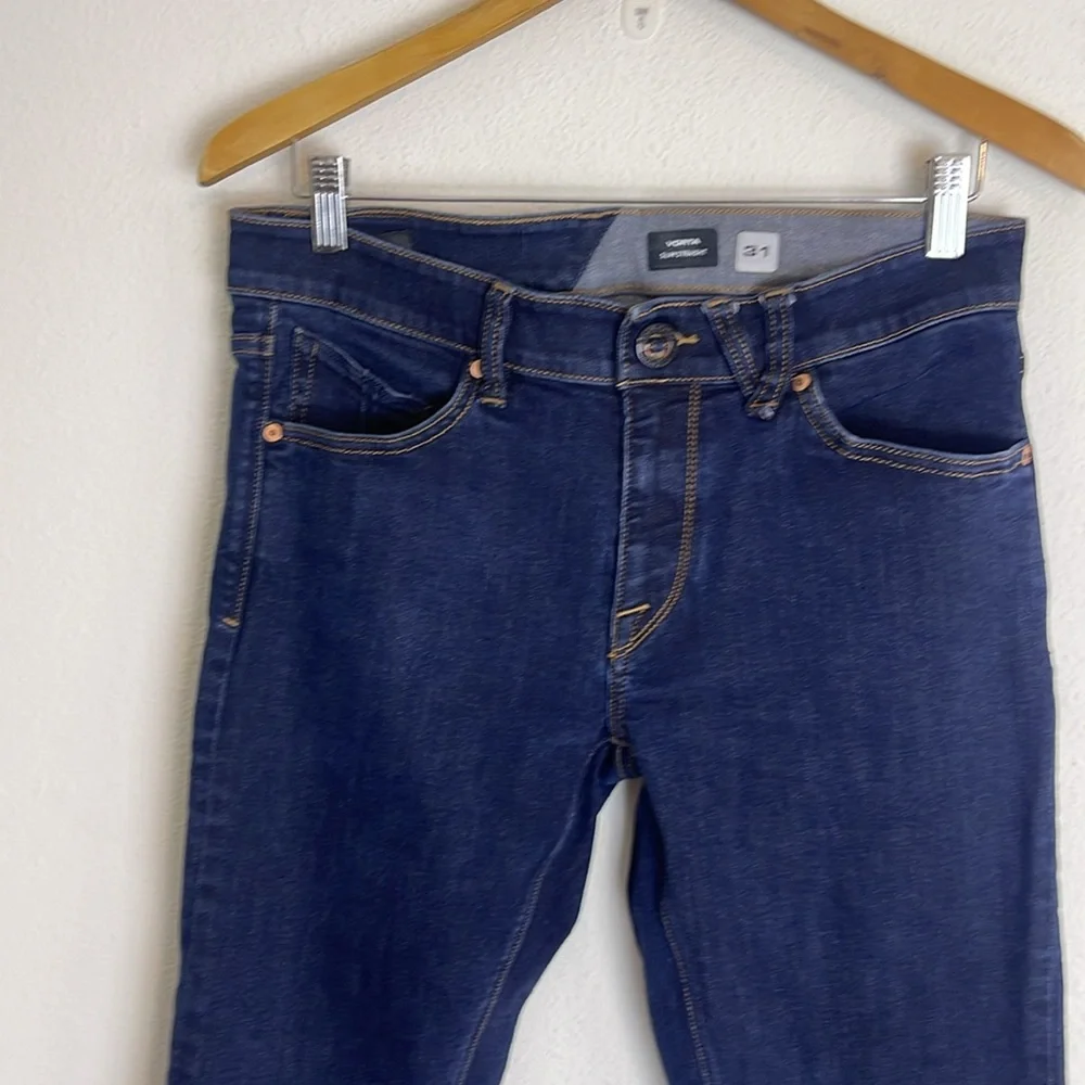 Volcom dark blue